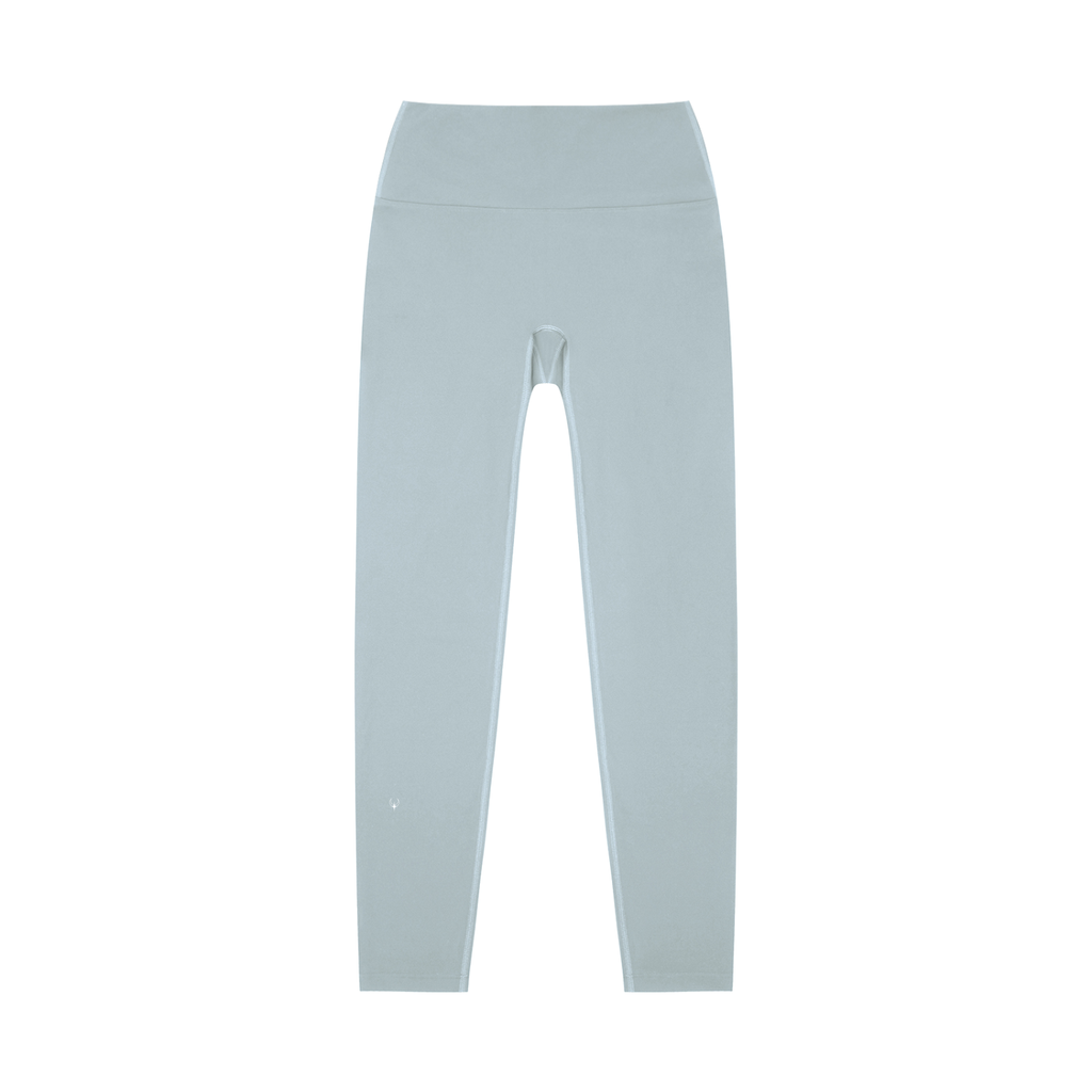 AR | high-waisted leggings